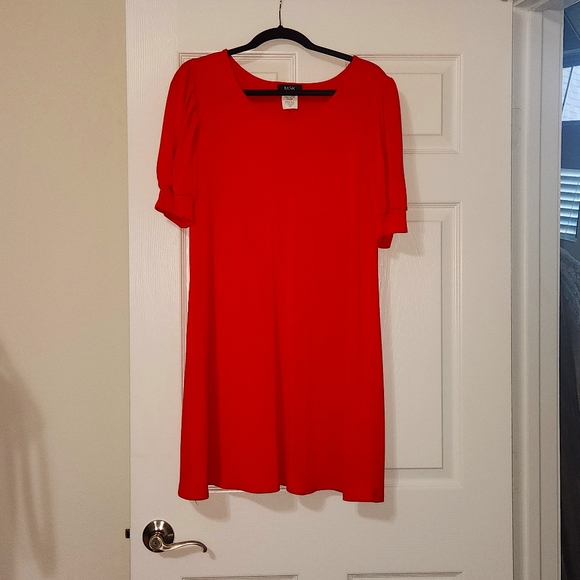 MSK Dresses & Skirts - MSK Cute Red Dress